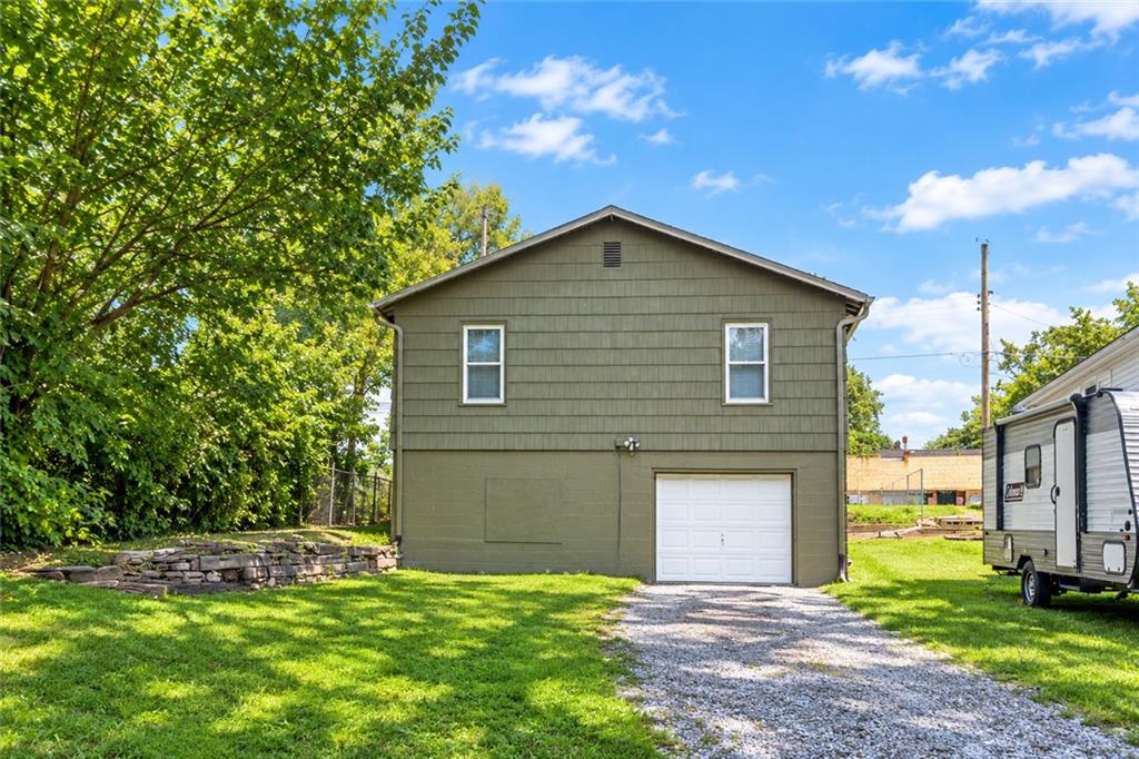 Photo 1 of Single family home for sale at 9615 E 18th Street, Independence, MO 64052 | MLS# 2644933 | Listing updated on 2026-10-08