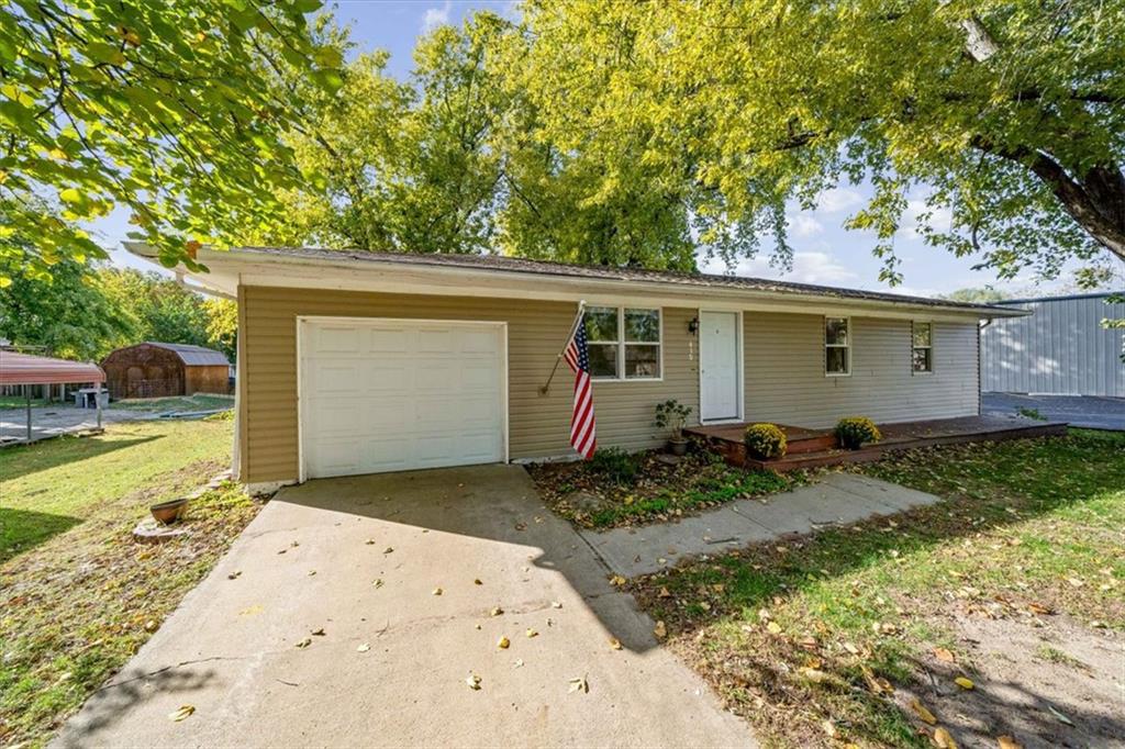 Photo 1 of Single family home for sale at 415 Main St, Linwood, KS 66052 | MLS# 2645458 | Listing updated on 2026-10-25