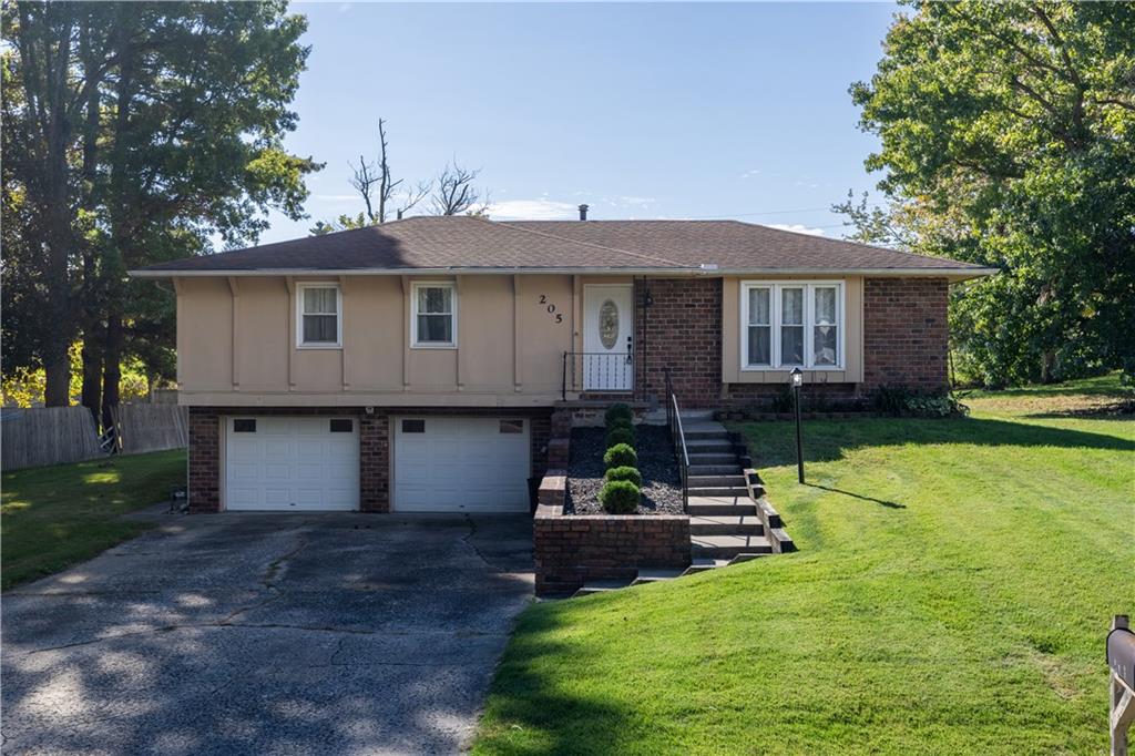 Single family home for sale at 205 Kennedy Dr, Gower, MO 64454 | MLS# 2647718