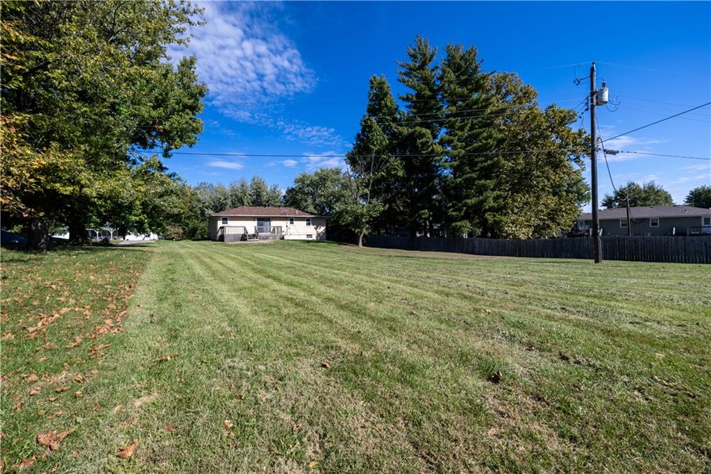Photo 4 of Single family home for sale at 205 Kennedy Dr, Gower, MO 64454 | MLS# 2647718 | Listing updated on 2026-10-26