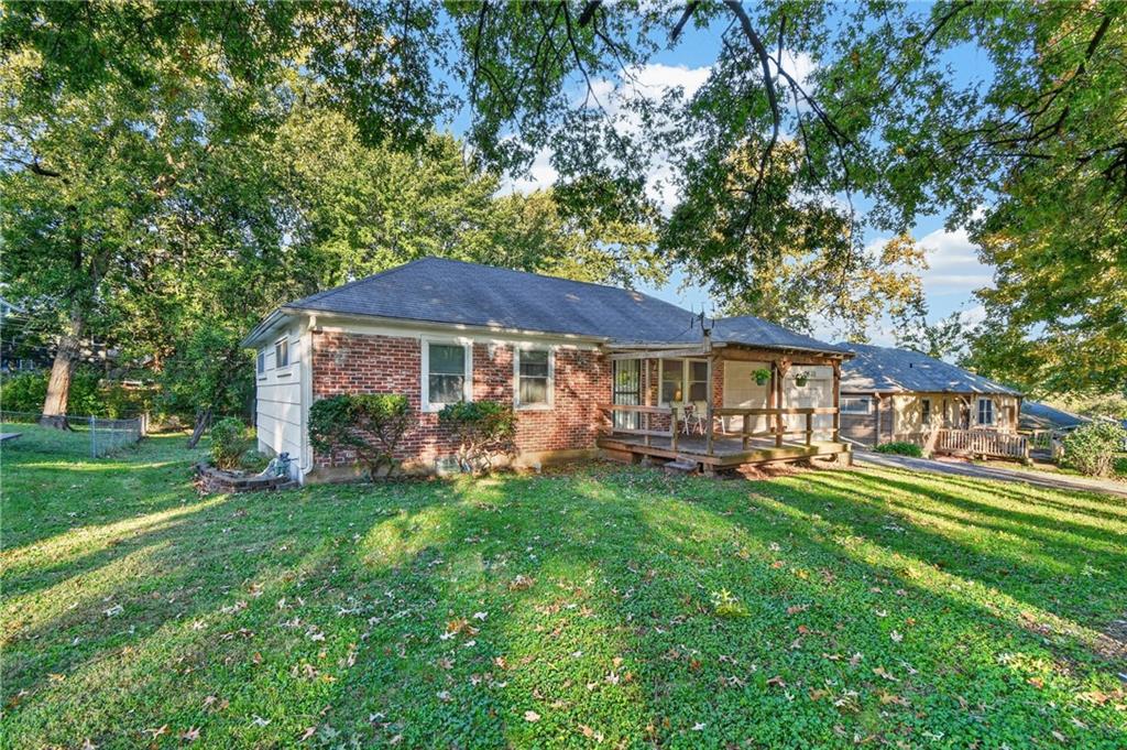 Photo 1 of Single family home for sale at 11300 Norton Ave, Kansas City, MO 64137 | MLS# 2647745 | Listing updated on 2026-10-25