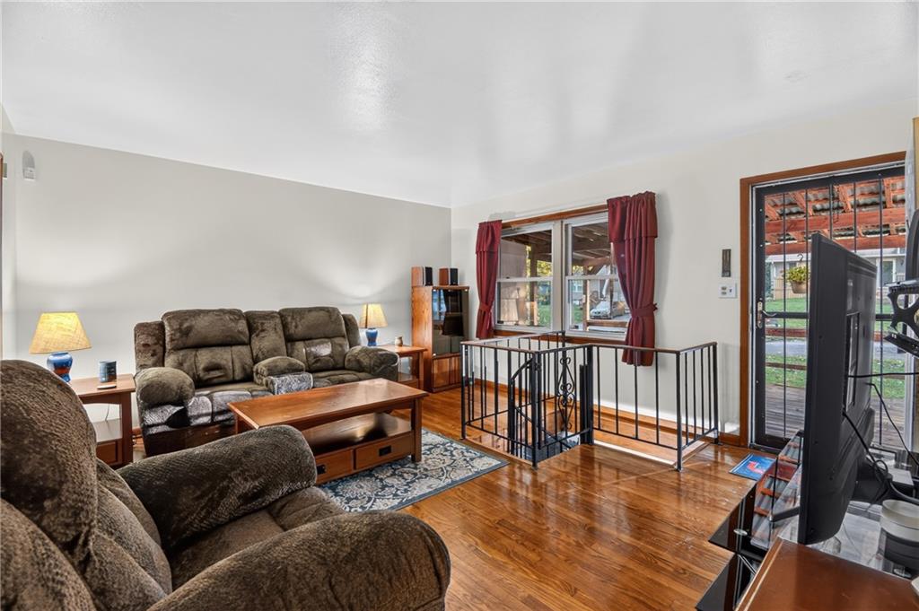 Photo 4 of Single family home for sale at 11300 Norton Ave, Kansas City, MO 64137 | MLS# 2647745 | Listing updated on 2026-10-25