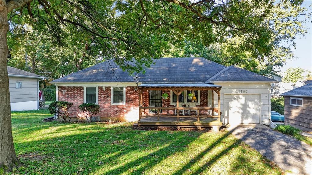 Single family home for sale at 11300 Norton Ave, Kansas City, MO 64137 | MLS# 2647745