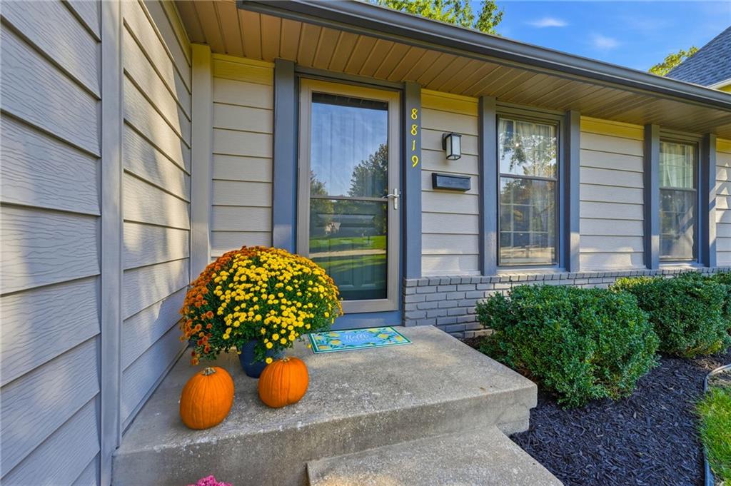 Photo 2 of Single family home for sale at 8819 Hadley St, Overland Park, KS 66212 | MLS# 2648489 | Listing updated on 2026-10-24