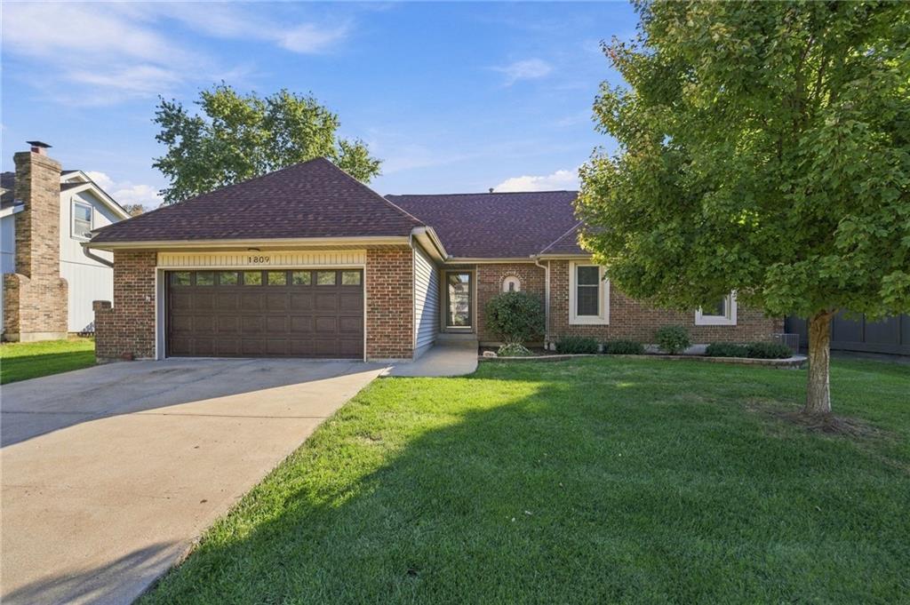 Photo 1 of Single family home for sale at 1809 E 155th Street, Olathe, KS 66062 | MLS# 2648564 | Listing updated on 2026-10-24