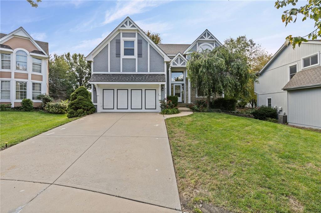 Photo 1 of Single family home for sale at 8009 W 144th Place, Overland Park, KS 66223 | MLS# 2648605 | Listing updated on 2026-10-25