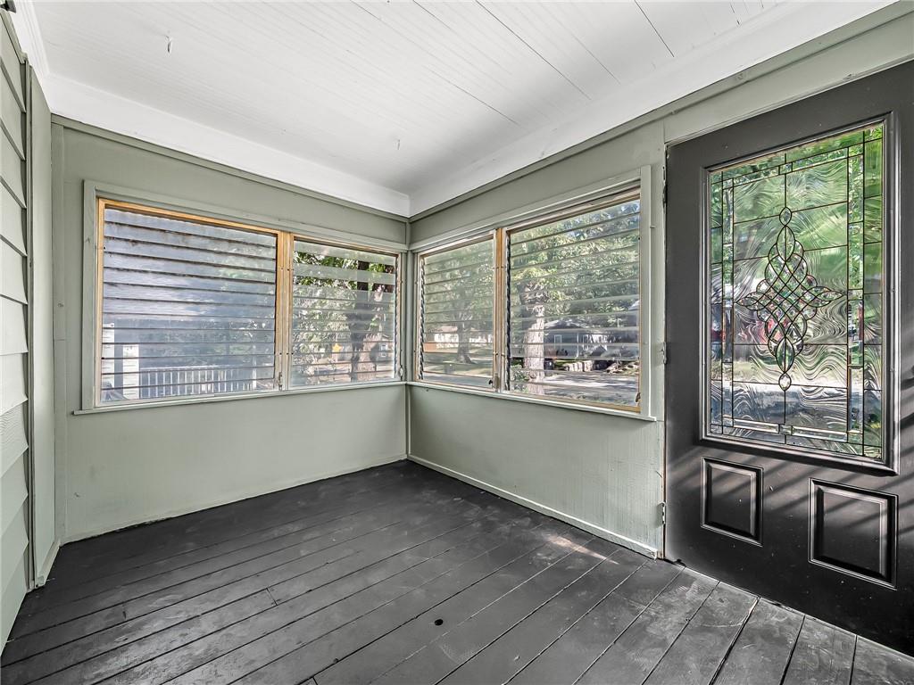 Photo 4 of Single family home for sale at 1906 S Ash Ave, Independence, MO 64052 | MLS# 2648617 | Listing updated on 2026-10-24