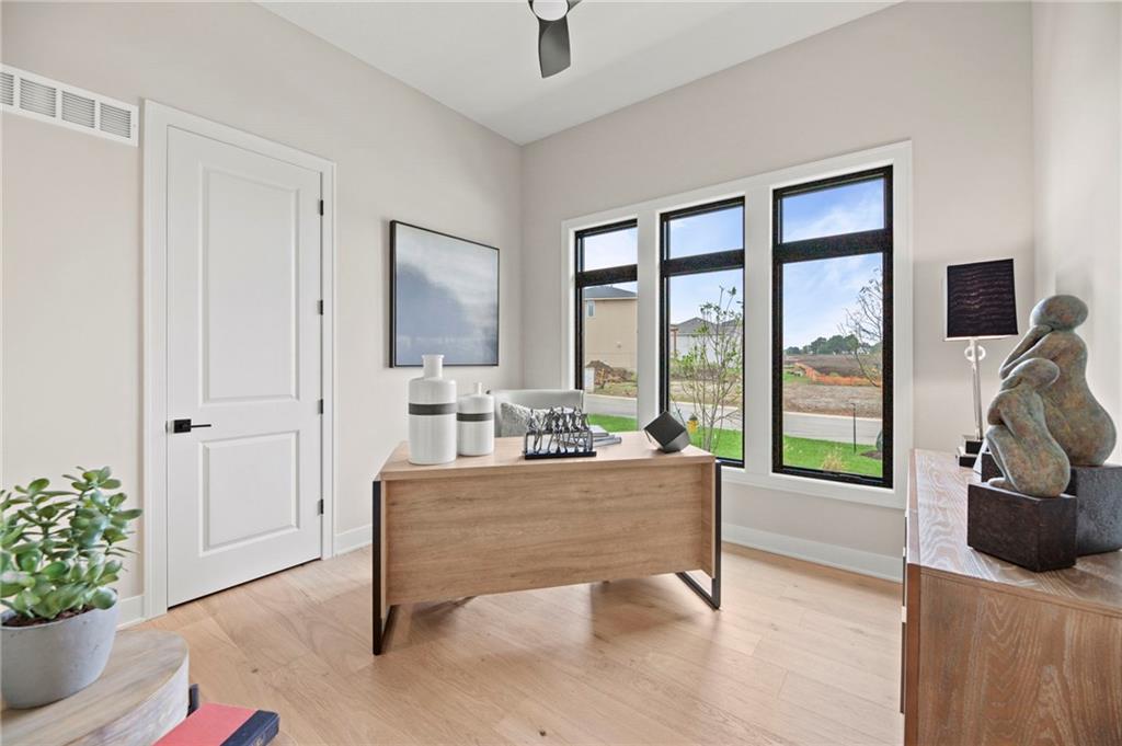 Photo 3 of Single family home for sale at 17605 Carter St, Overland Park, KS 66221 | MLS# 2648675 | Listing updated on 2026-10-24