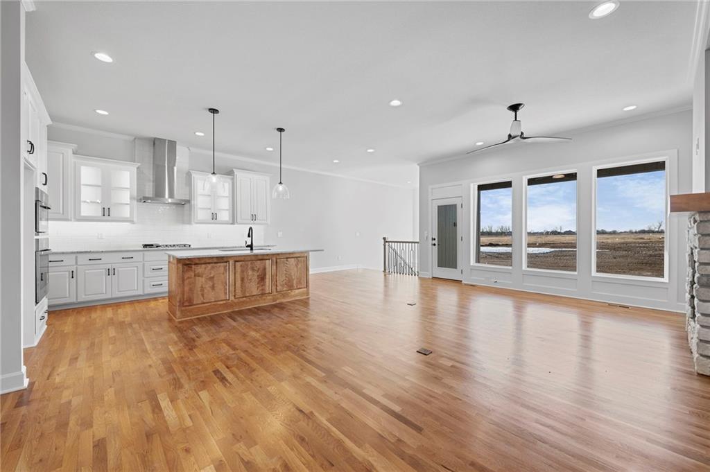 Photo 3 of Sale Pending at 14611 Amanda Ln, Basehor, KS 66007 | MLS# 2648692 | Listing updated on 2026-10-24