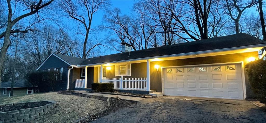 Photo 3 of Single family home for sale at 217 NW 43rd Street, Kansas City, MO 64116 | MLS# 2648712 | Listing updated on 2026-10-24