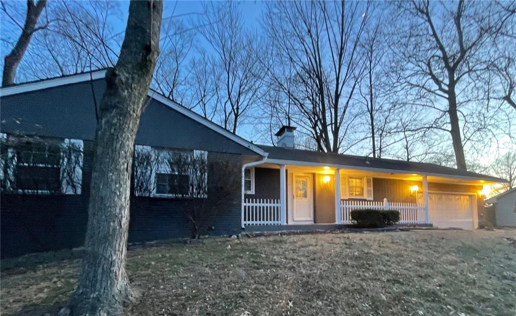 Photo 2 of Single family home for sale at 217 NW 43rd Street, Kansas City, MO 64116 | MLS# 2648712 | Listing updated on 2026-10-24