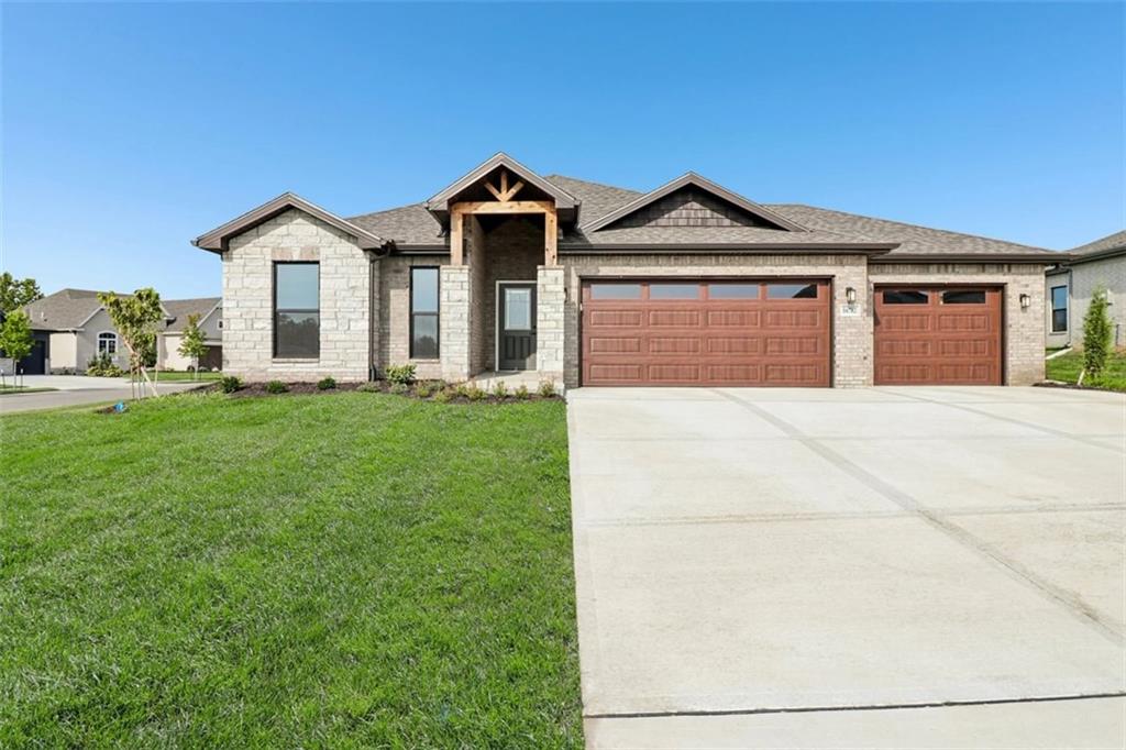 Photo 1 of Single family home for sale at 18435 W 195th Terrace, Spring Hill, KS 66083 | MLS# 2648737 | Listing updated on 2026-10-24