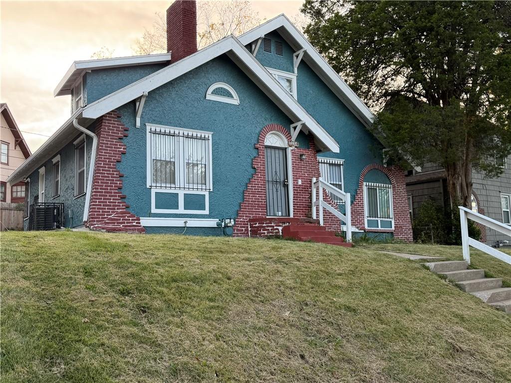 Photo 1 of Single family home for sale at 6664 Paseo Blvd, Kansas City, MO 64132 | MLS# 2648744 | Listing updated on 2026-10-25