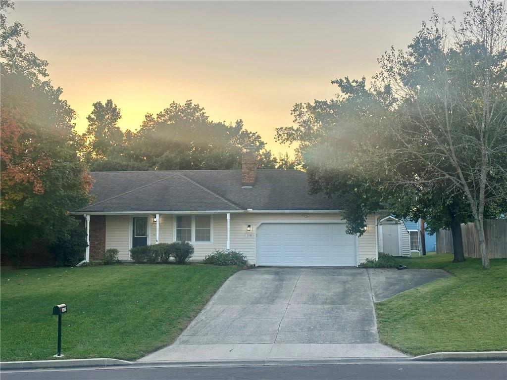 Single family home for sale at 1800 Country Clb Dr, Chillicothe, MO 64601 | MLS# 2648761