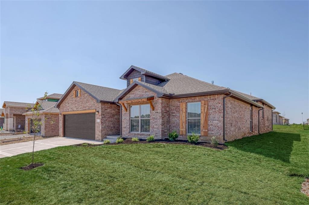 Photo 1 of Single family home for sale at 18505 W 195th Terrace, Spring Hill, KS 66083 | MLS# 2648769 | Listing updated on 2026-10-25