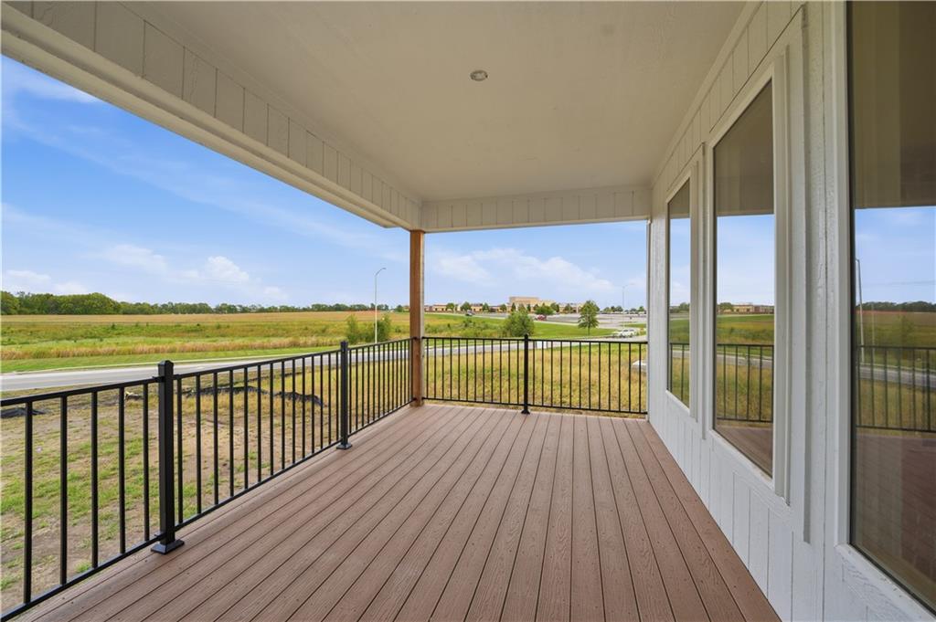 Photo 3 of Single family home for sale at 18370 W 195th Street, Spring Hill, KS 66083 | MLS# 2648771 | Listing updated on 2026-10-25