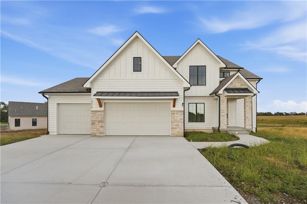Photo 1 of Single family home for sale at 18370 W 195th Street, Spring Hill, KS 66083 | MLS# 2648771 | Listing updated on 2026-10-25