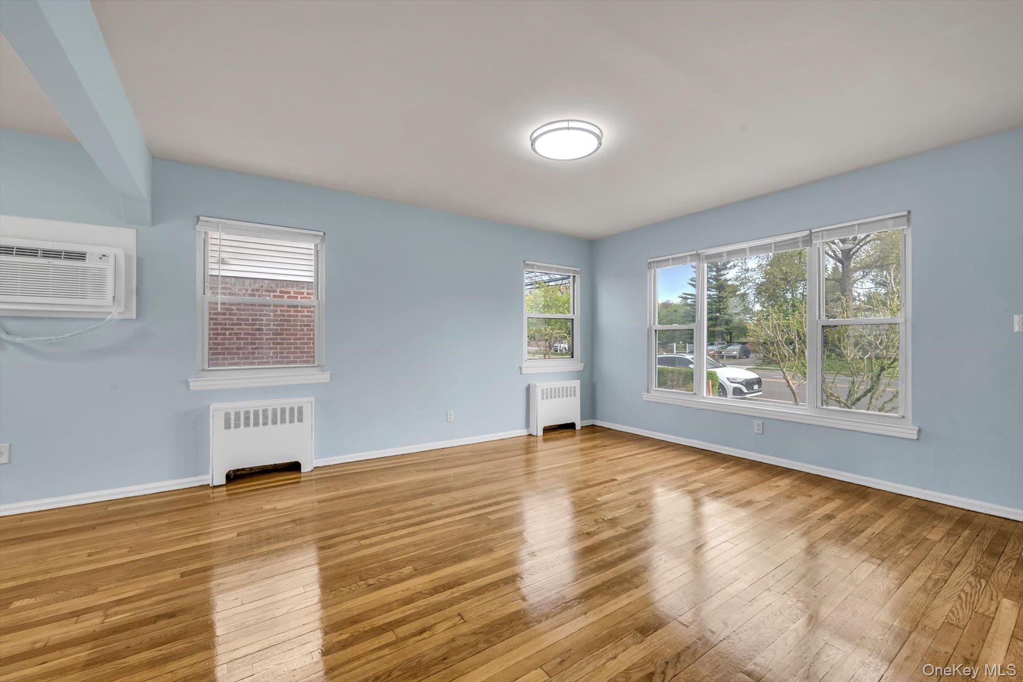 Photo 3 of Single family home for sale at 382 Old Country Rd, Hempstead, NY 11501 | MLS# 990886 | Listing updated on 2026-10-08