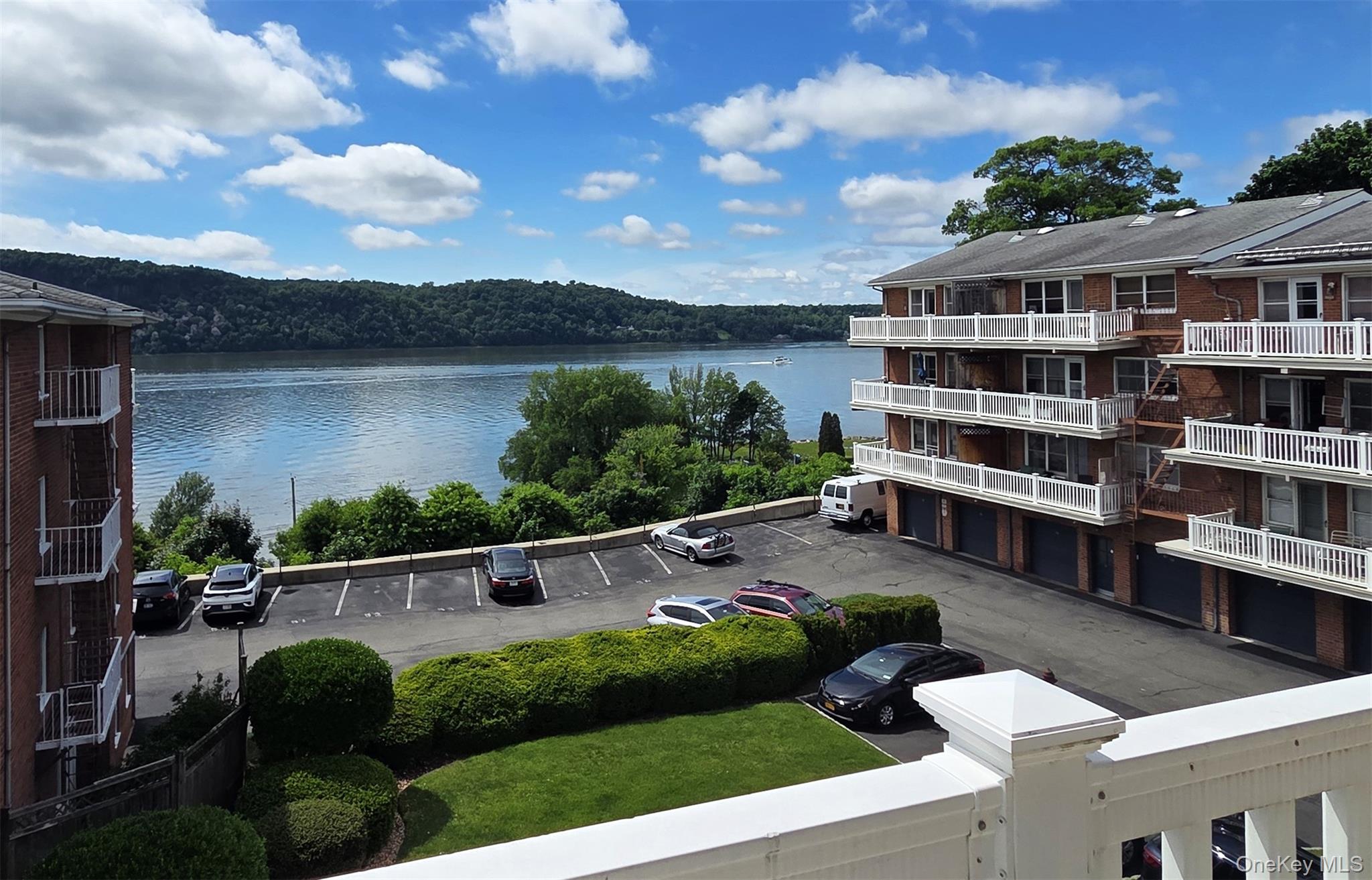 Photo 1 of Sale Pending at 51 Maple Ave #3B, Hastings On Hudson, NY 10706 | MLS# 1005902 | Listing updated on 2026-10-08