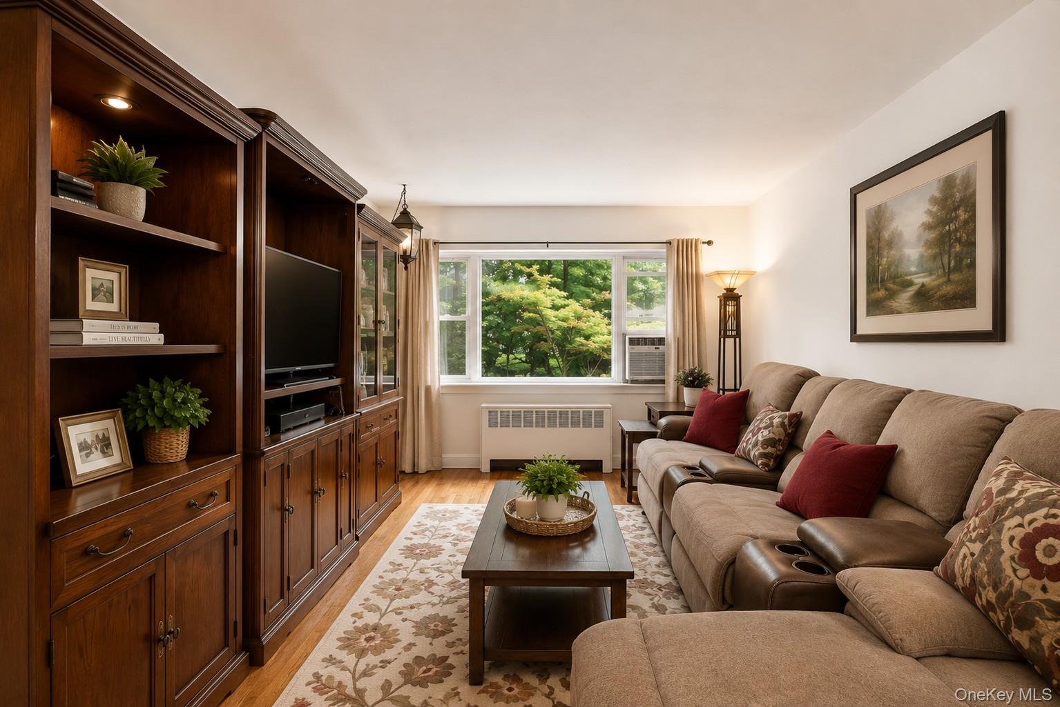 Photo 3 of Sale Pending at 15 Leewood #2L, Eastchester, NY 10709 | MLS# 1012246 | Listing updated on 2026-10-25