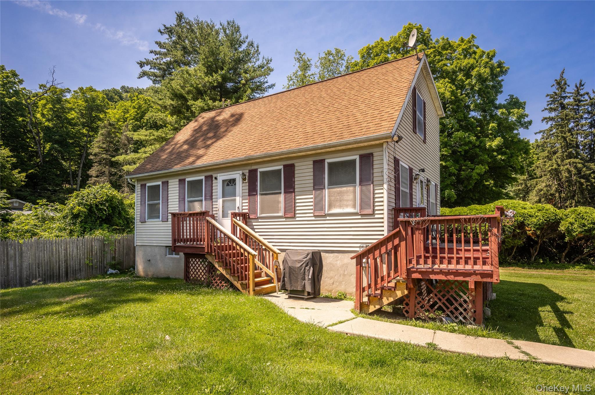 Photo 1 of Single family home for sale at 5 Lake Amenia Rd, Amenia, NY 12501 | MLS# 1023851 | Listing updated on 2026-09-21