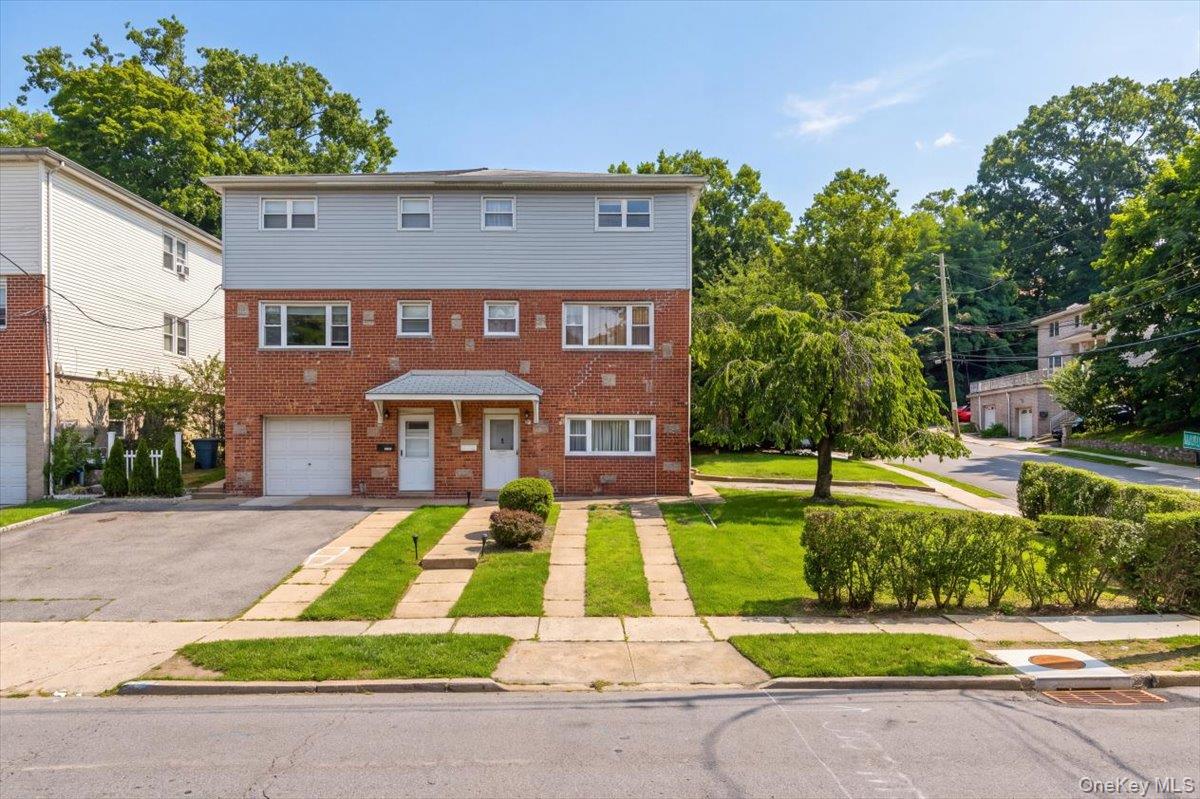 Photo 1 of Multi family home for sale at 805 Tuckahoe Rd, Yonkers, NY 10710 | MLS# 1026150 | Listing updated on 2026-09-21