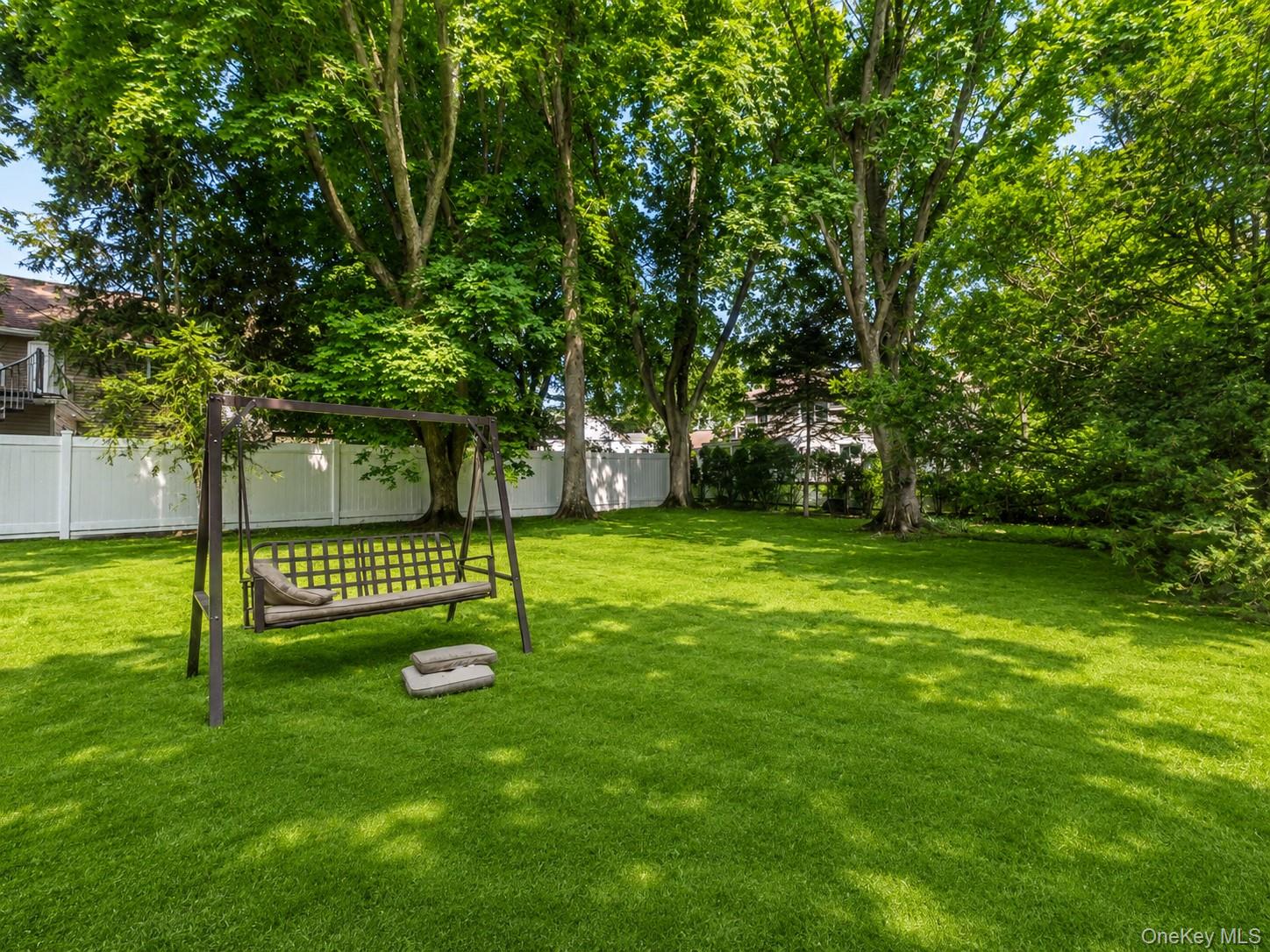 Photo 3 of Single family home for sale at 713 Westchester Ave, Rye Town, NY 10573 | MLS# 1033076 | Listing updated on 2026-10-25