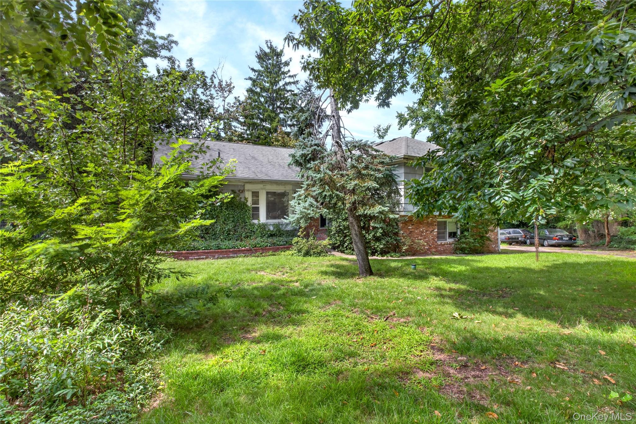 Photo 1 of Sale Pending at 18 Pinewood Rd, North Hempstead, NY 11030 | MLS# 1045775 | Listing updated on 2026-09-24