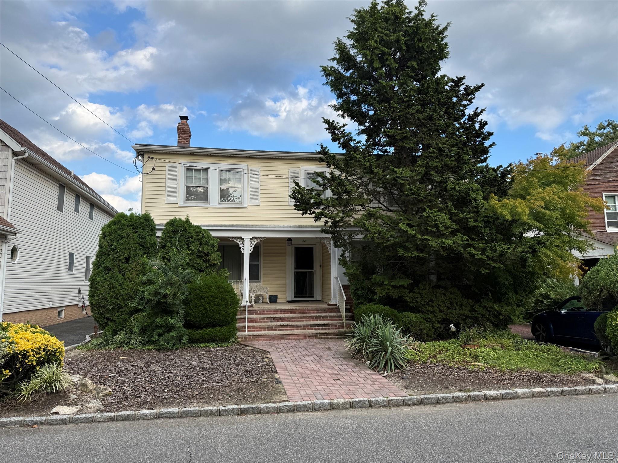 Single family home for sale at 82 Auerbach Ln, Hempstead, NY 11559 | MLS# 1047904