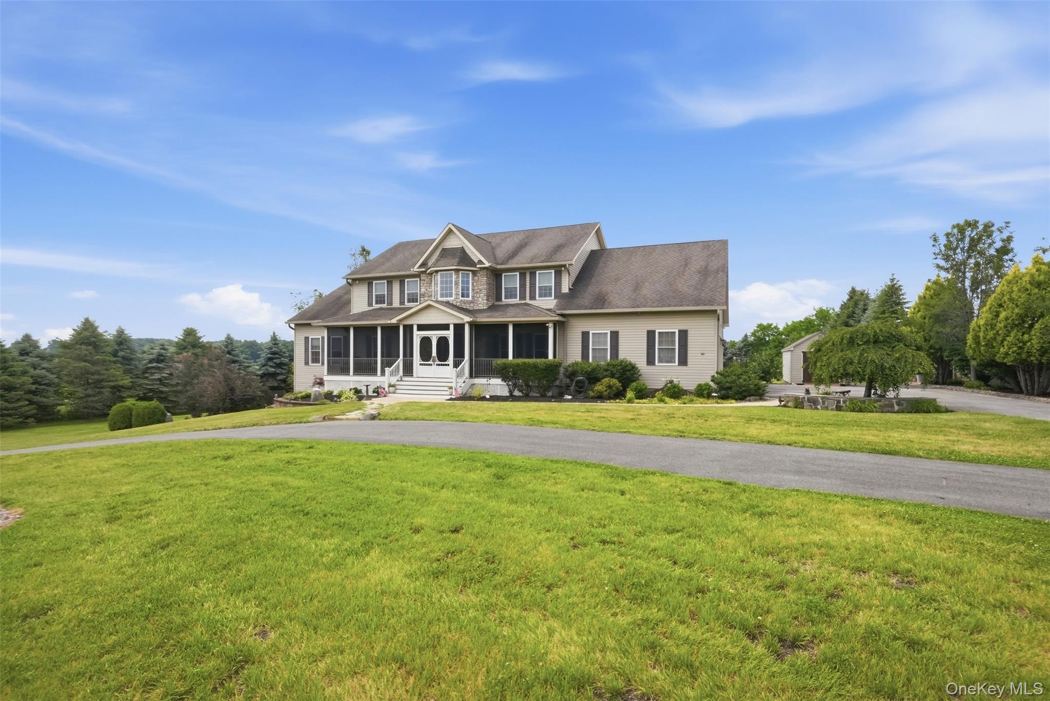 Photo 3 of Single family home for sale at 161 Bergen Cir, Wawayanda, NY 10973 | MLS# 1049730 | Listing updated on 2026-09-21