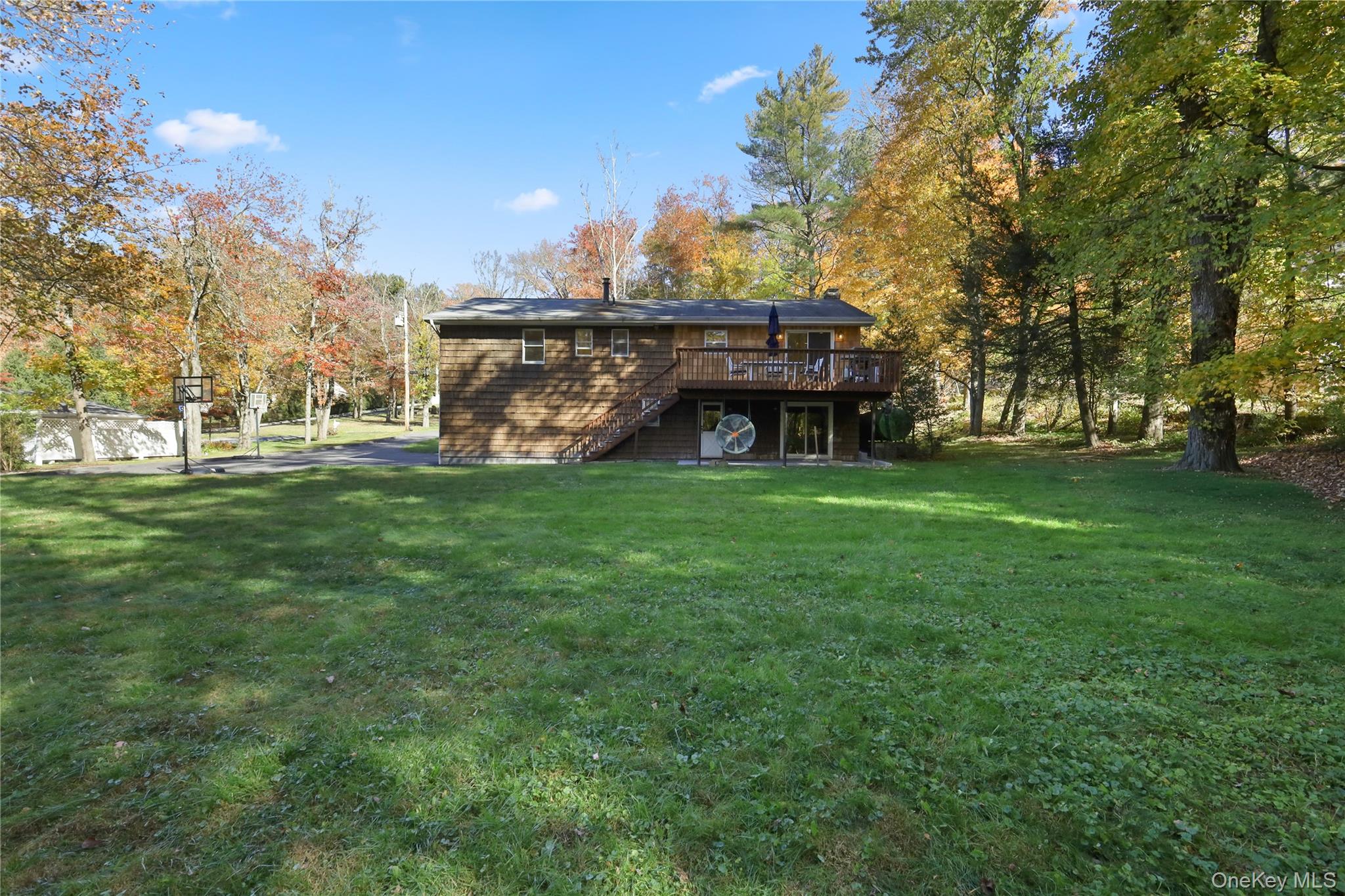 Photo 2 of Single family home for sale at 5 Byram Brk Pl, North Castle, NY 10504 | MLS# 1050507 | Listing updated on 2026-10-26