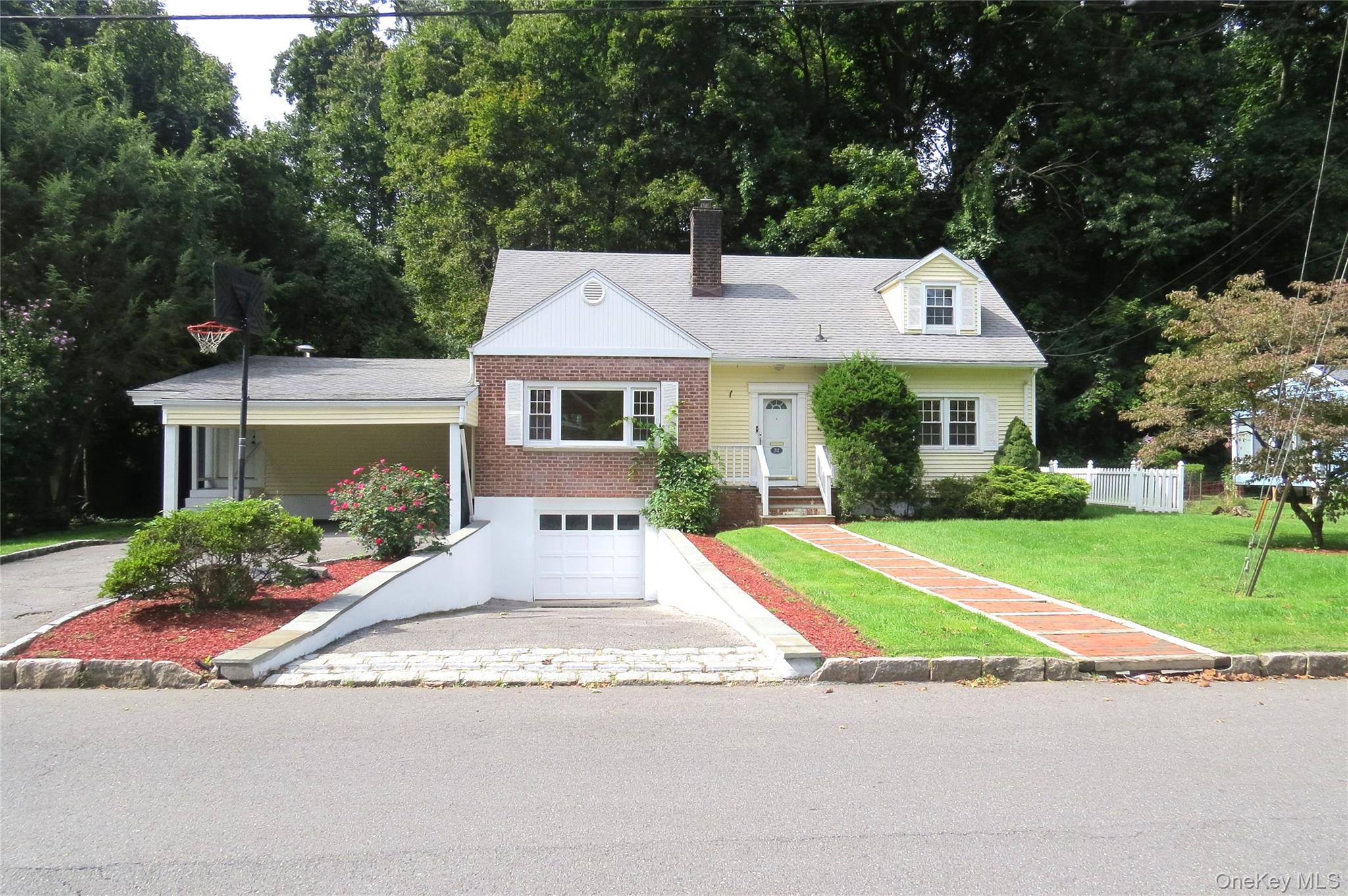 Single family home for sale at 32 Dogwood Dr, Eastchester, NY 10583 | MLS# 1052267
