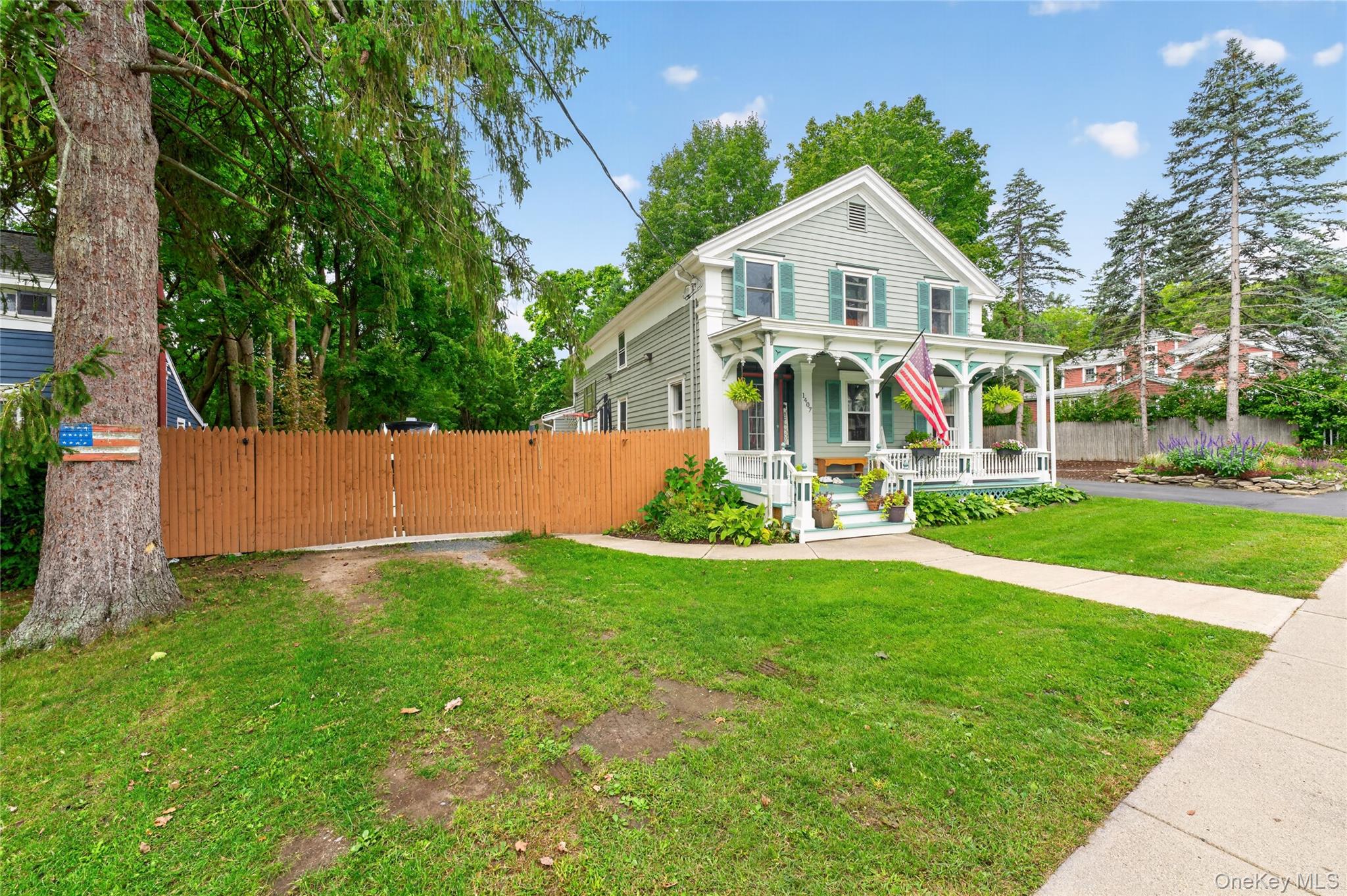 Photo 3 of Single family home for sale at 1407 Albany Ave, Kinderhook, NY 12184 | MLS# 1052569 | Listing updated on 2026-09-21