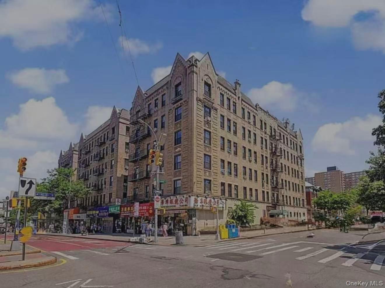 Condo for sale at 136-05 Sanford Ave #4O, New York, NY 11355 | MLS# 1053434