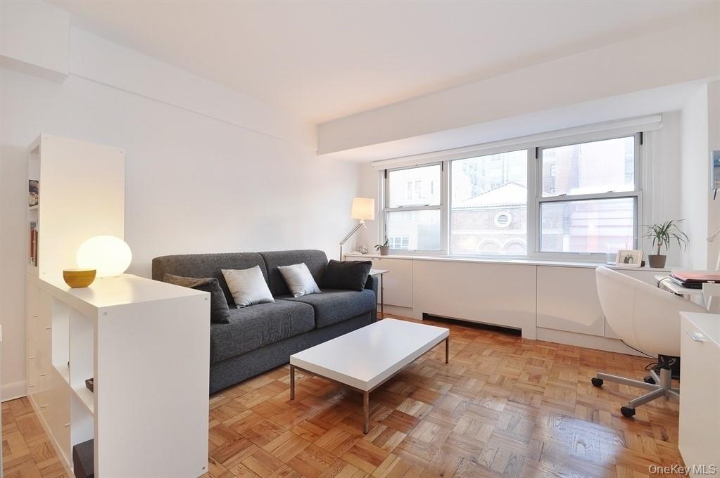 Photo 1 of House for sale at 210 E 63rd Street #11B, New York, NY 10065 | MLS# 1053514 | Listing updated on 2026-09-21