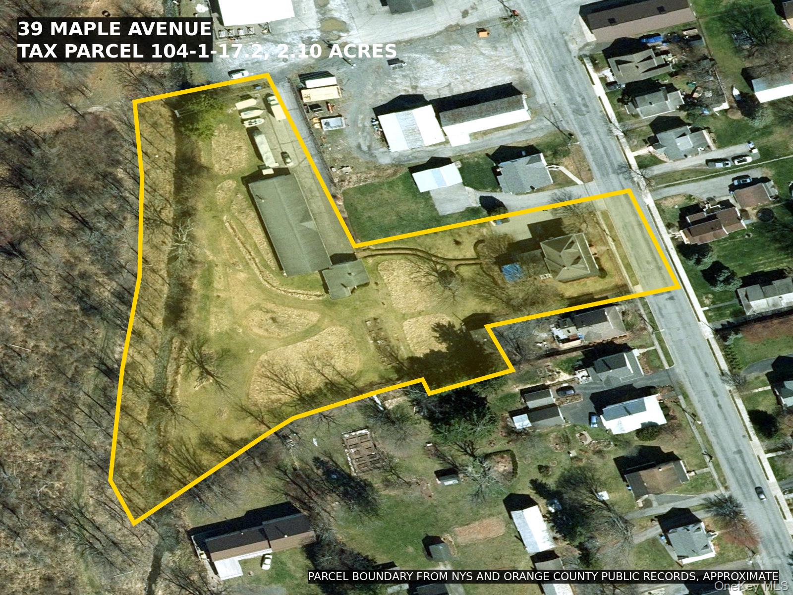 Photo 3 of Single family home for sale at 39 Maple Ave, Warwick (town), NY 10921 | MLS# 1053550 | Listing updated on 2026-09-21