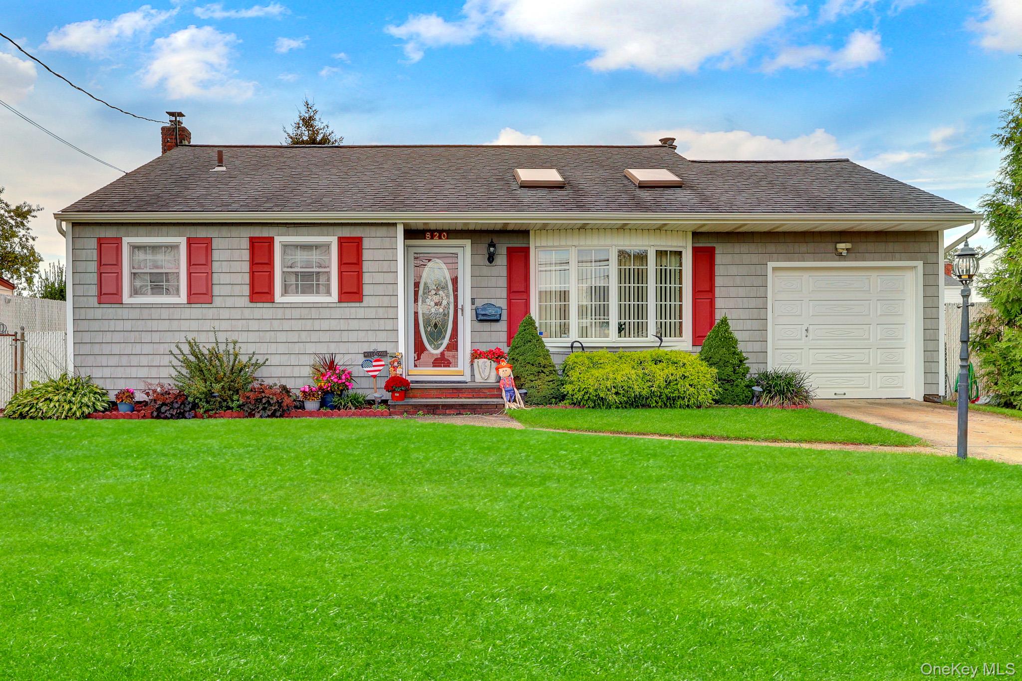 Single family home for sale at 820 N Hamilton Ave, Babylon, NY 11757 | MLS# 1054695