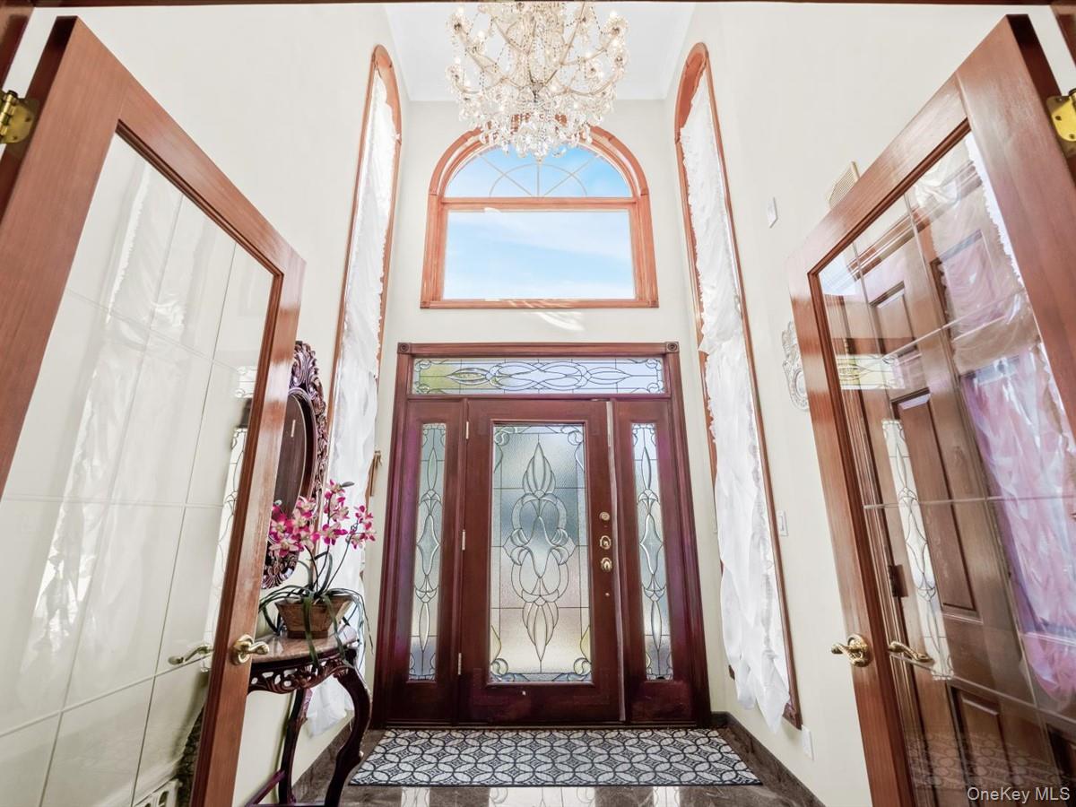 Photo 3 of Single family home for sale at 6515 172nd Street, New York, NY 11365 | MLS# 1057090 | Listing updated on 2026-10-25