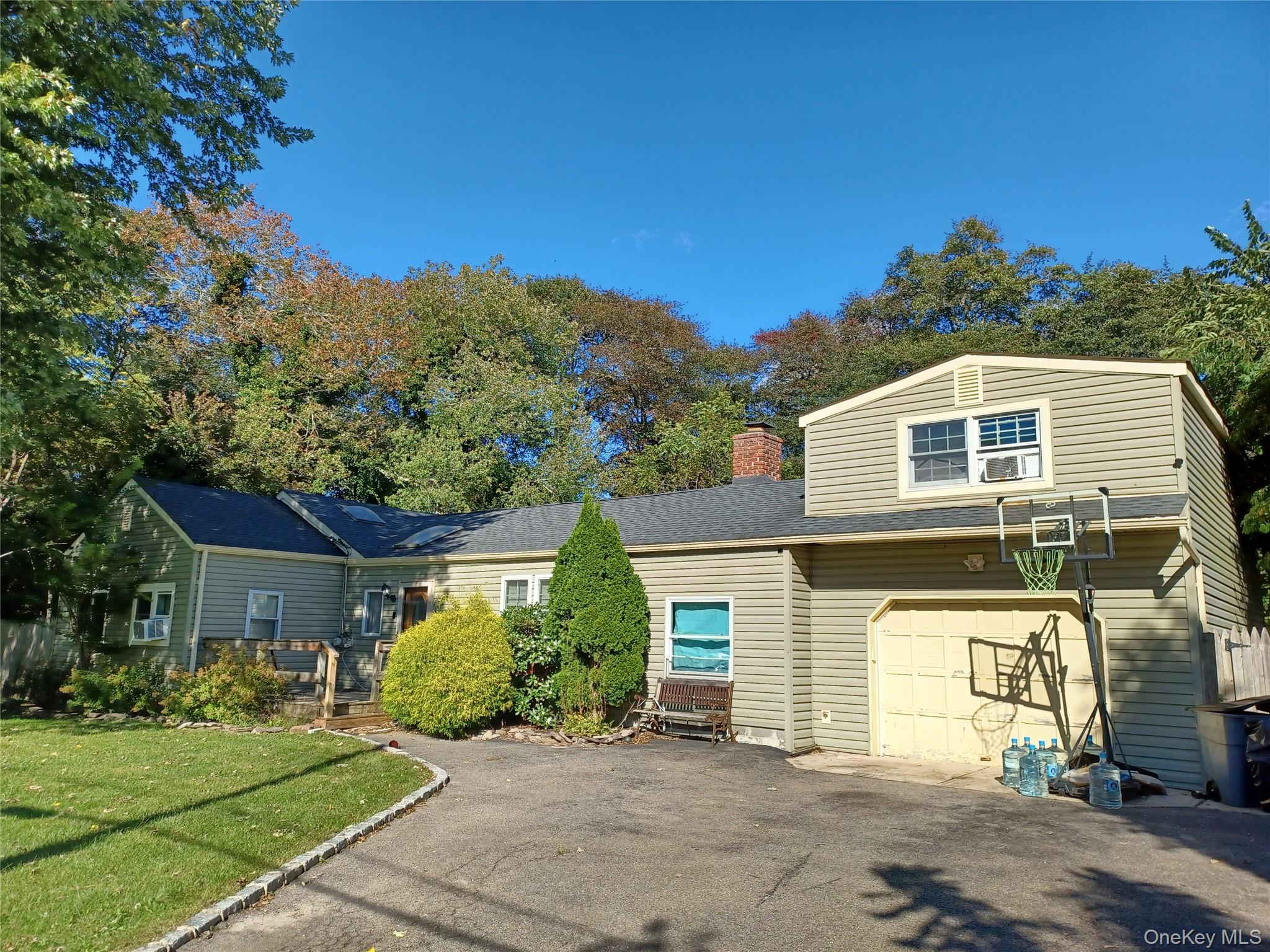Photo 1 of Single family home for sale at 77 Dahlia Dr, Brookhaven, NY 11951 | MLS# 1060074 | Listing updated on 2026-10-07