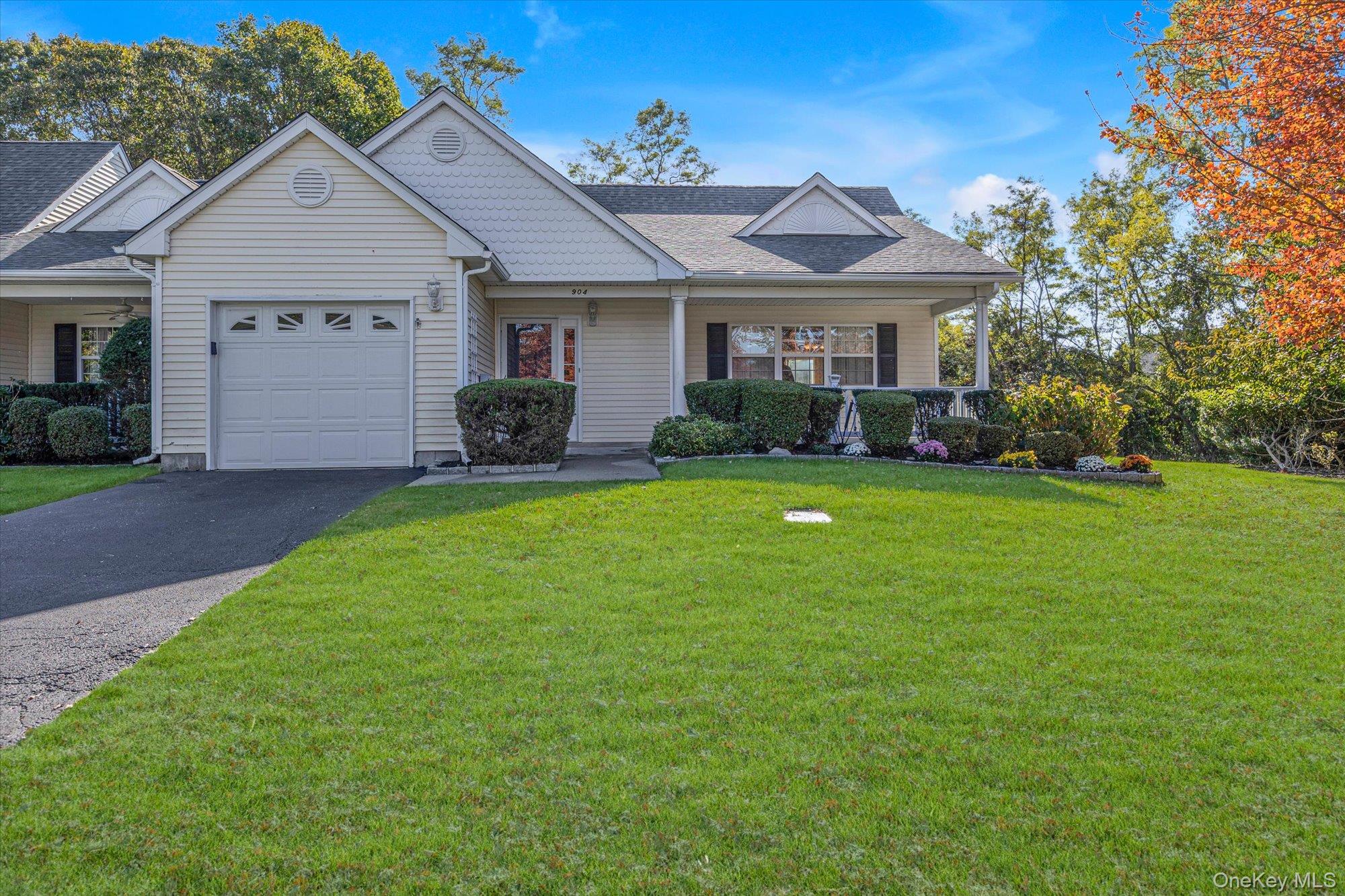 Condo for sale at 904 Baltusrol Blvd, Riverhead, NY 11901 | MLS# 1063647