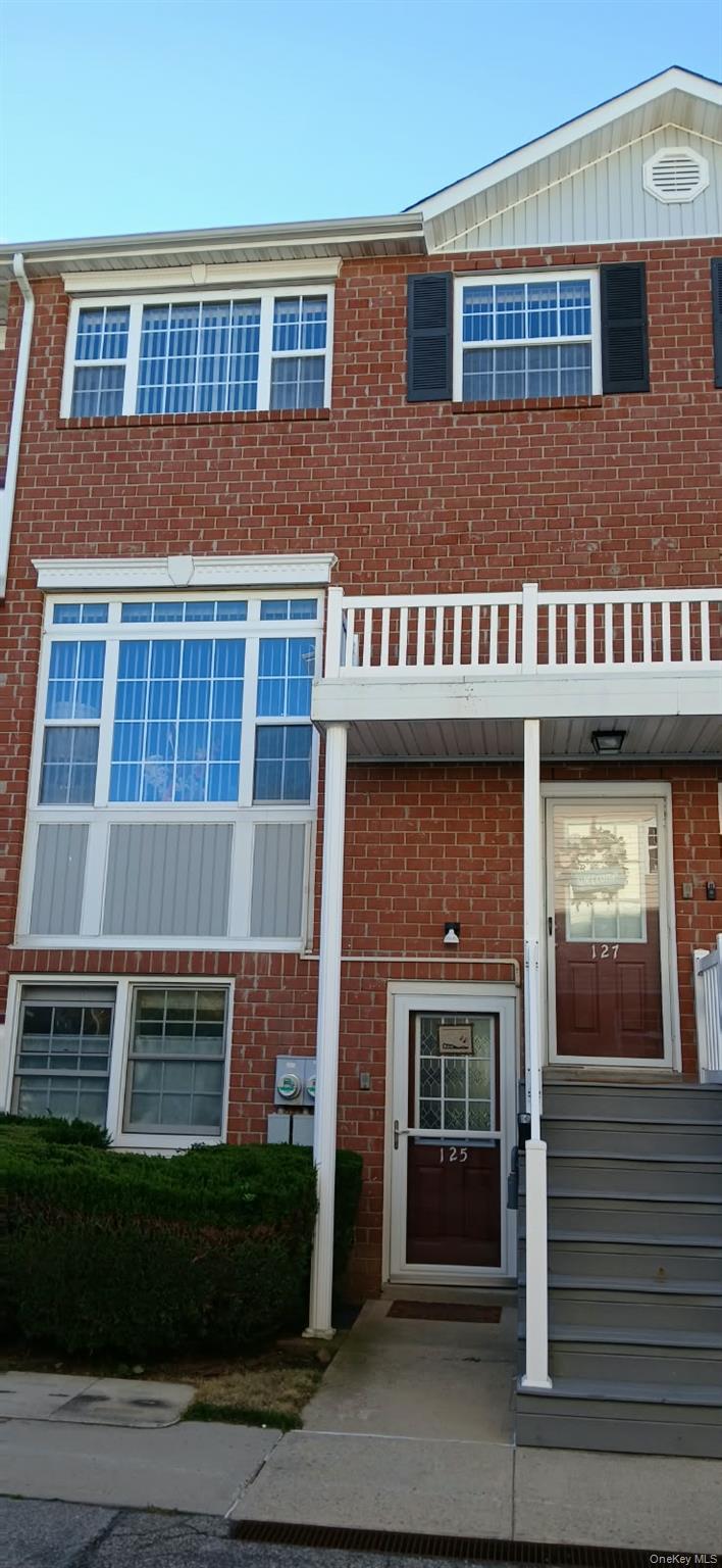 Photo 2 of Single family home for sale at 127 Mermaid Ln #244, New York, NY 10473 | MLS# 1064411 | Listing updated on 2026-10-25