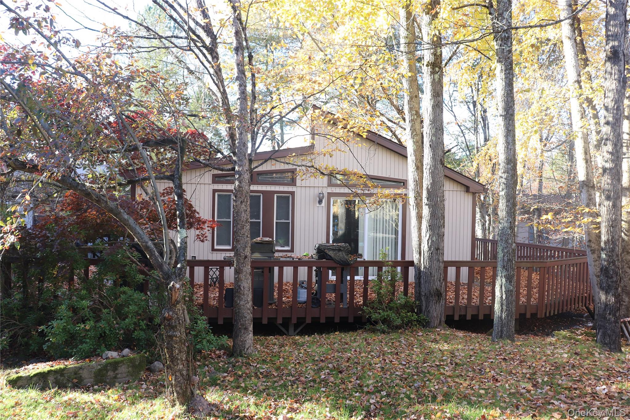 Photo 1 of Single family home for sale at 8 Gloucester Ct, Thompson, NY 12701 | MLS# 1065360 | Listing updated on 2026-10-26