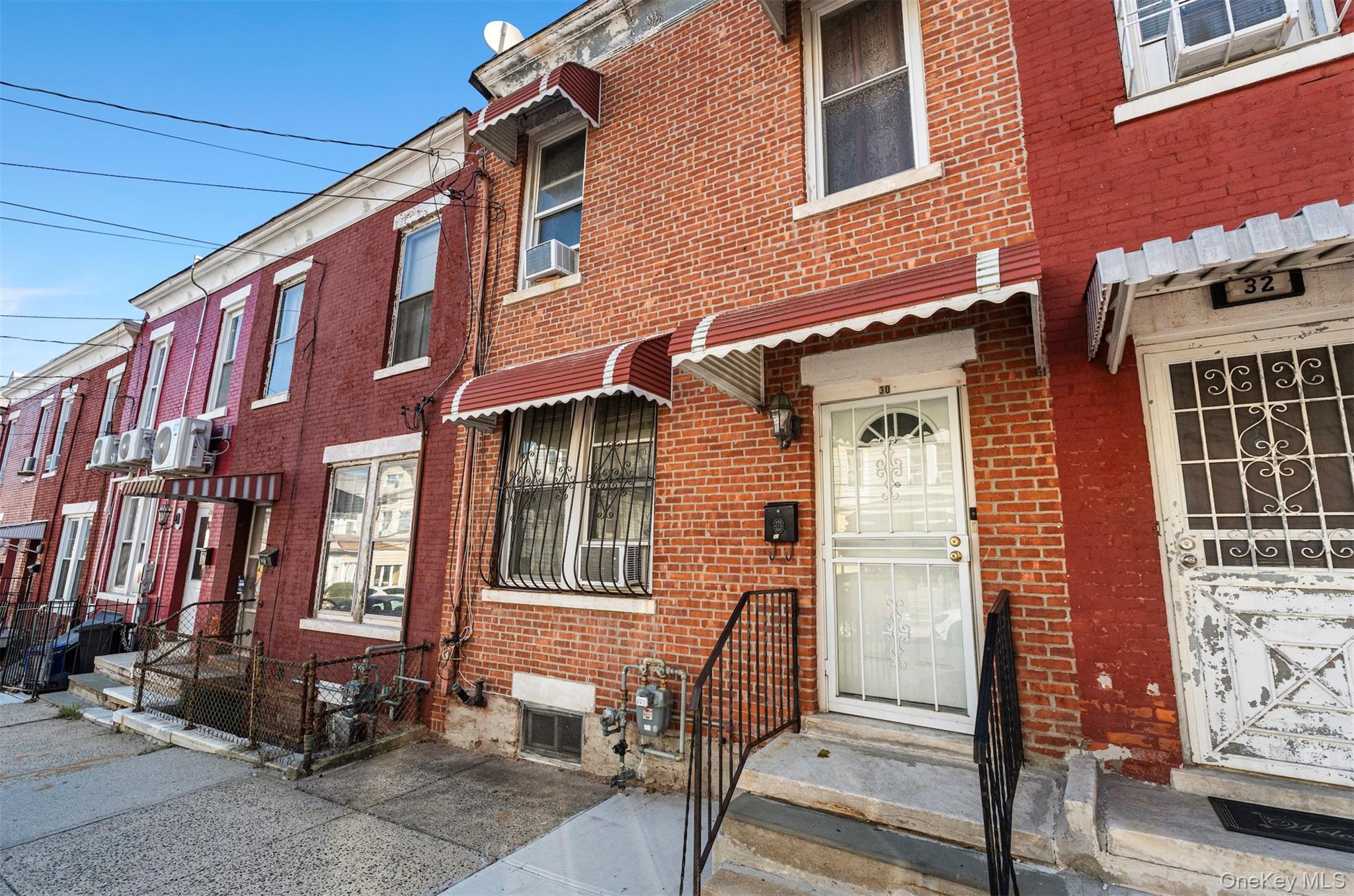 Photo 1 of Single family home for sale at 30 Saratoga Ave, Yonkers, NY 10705 | MLS# 1065459 | Listing updated on 2026-10-26