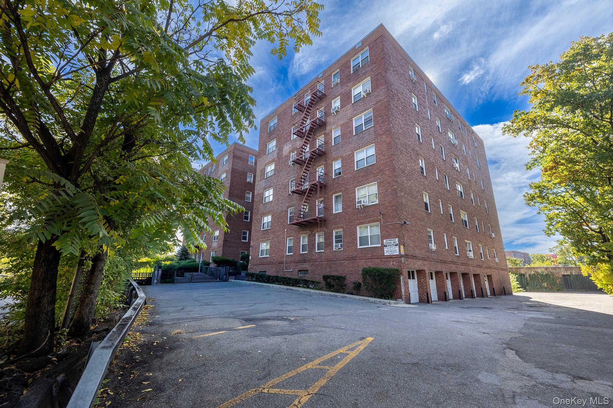 Photo 2 of Condo for sale at 1234 Midland Ave #4H, Yonkers, NY 10708 | MLS# 1066064 | Listing updated on 2026-10-25