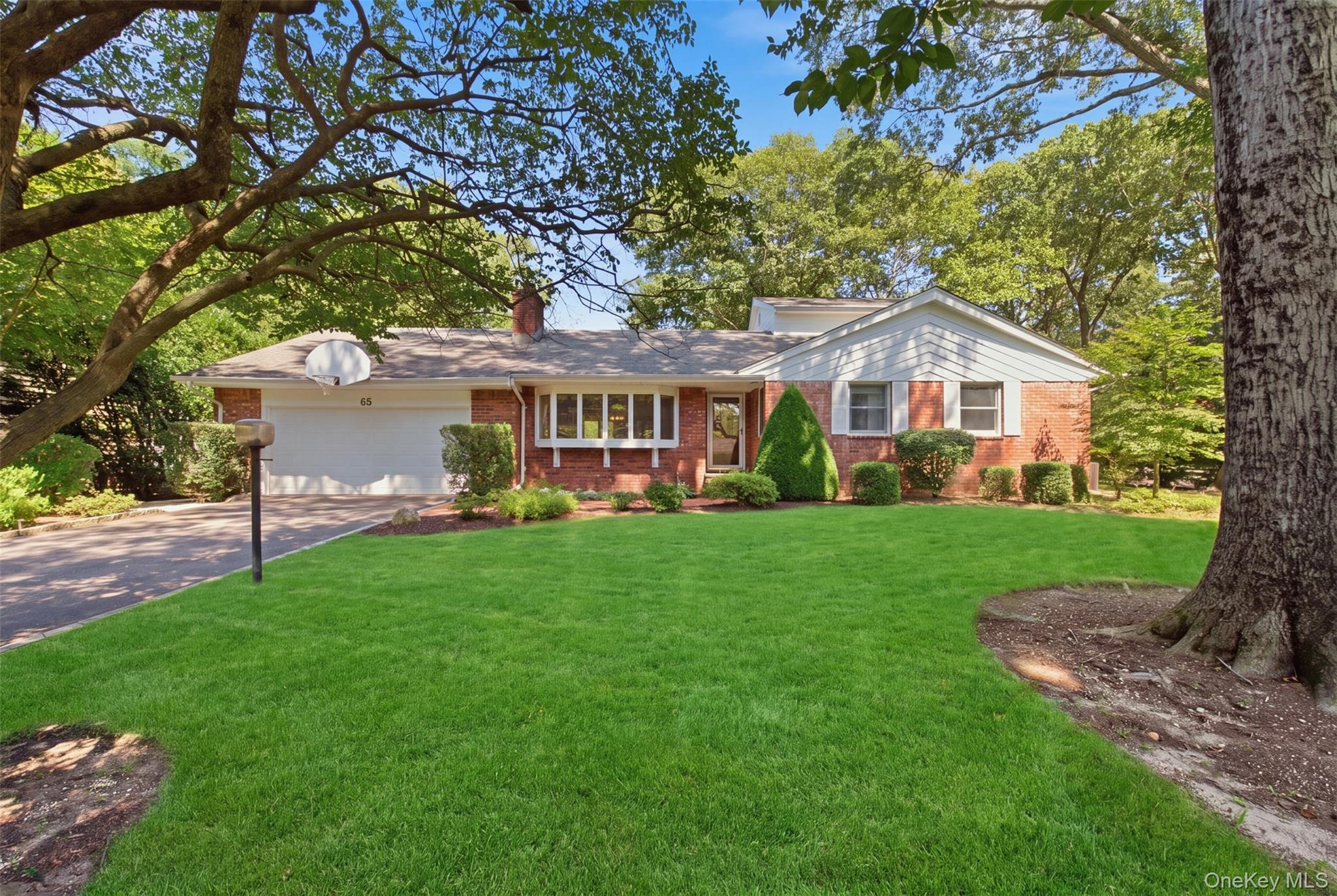 Photo 2 of Single family home for sale at 65 Drohan St, Huntington, NY 11743 | MLS# 1066367 | Listing updated on 2026-10-25