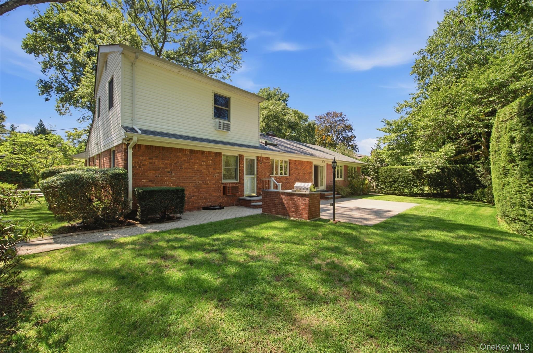 Photo 1 of Single family home for sale at 65 Drohan St, Huntington, NY 11743 | MLS# 1066367 | Listing updated on 2026-10-25