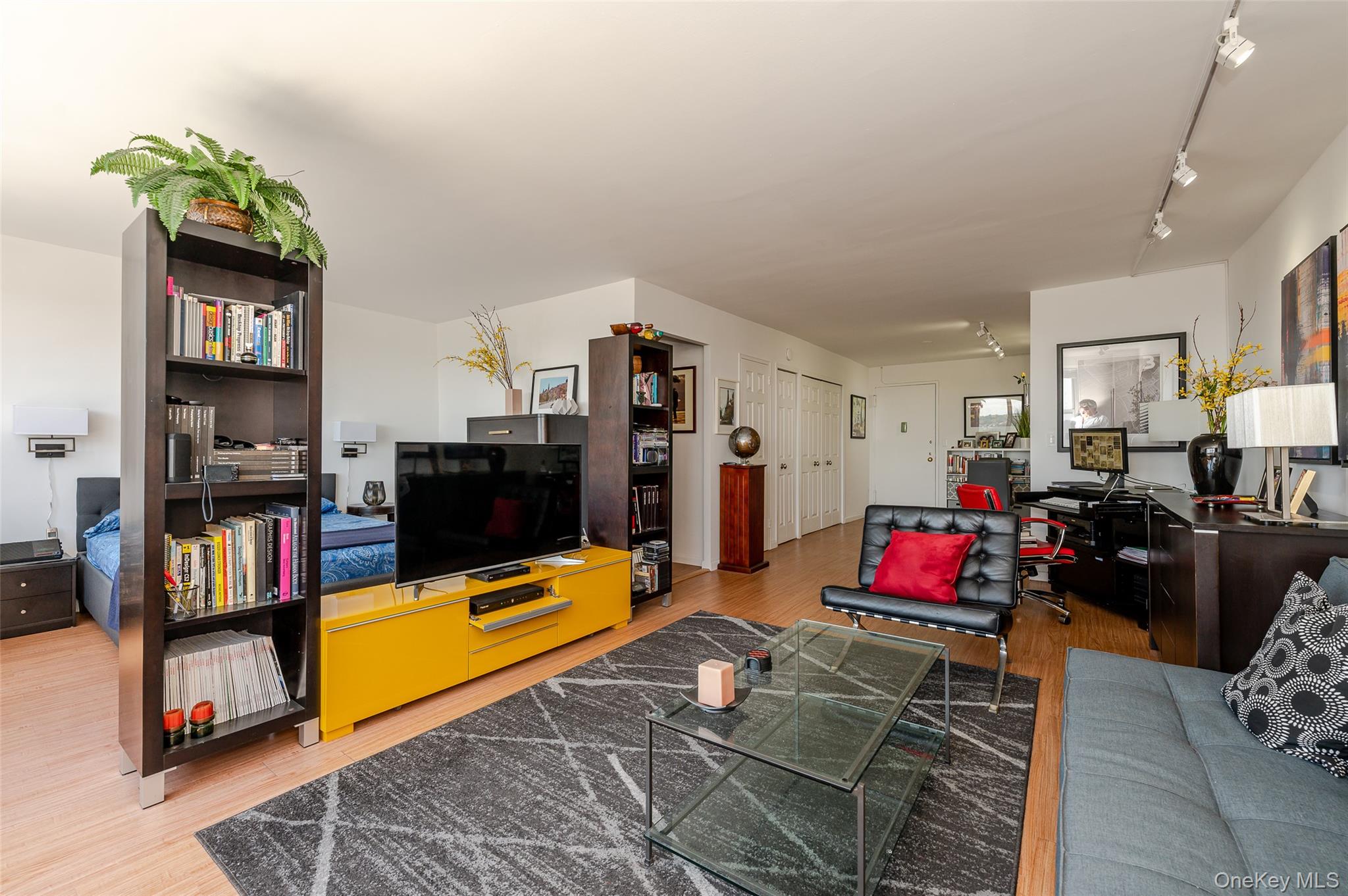 Photo 2 of House for sale at 70-25 Yellowstone Blvd #22P, New York, NY 11375 | MLS# 1066437 | Listing updated on 2026-10-25
