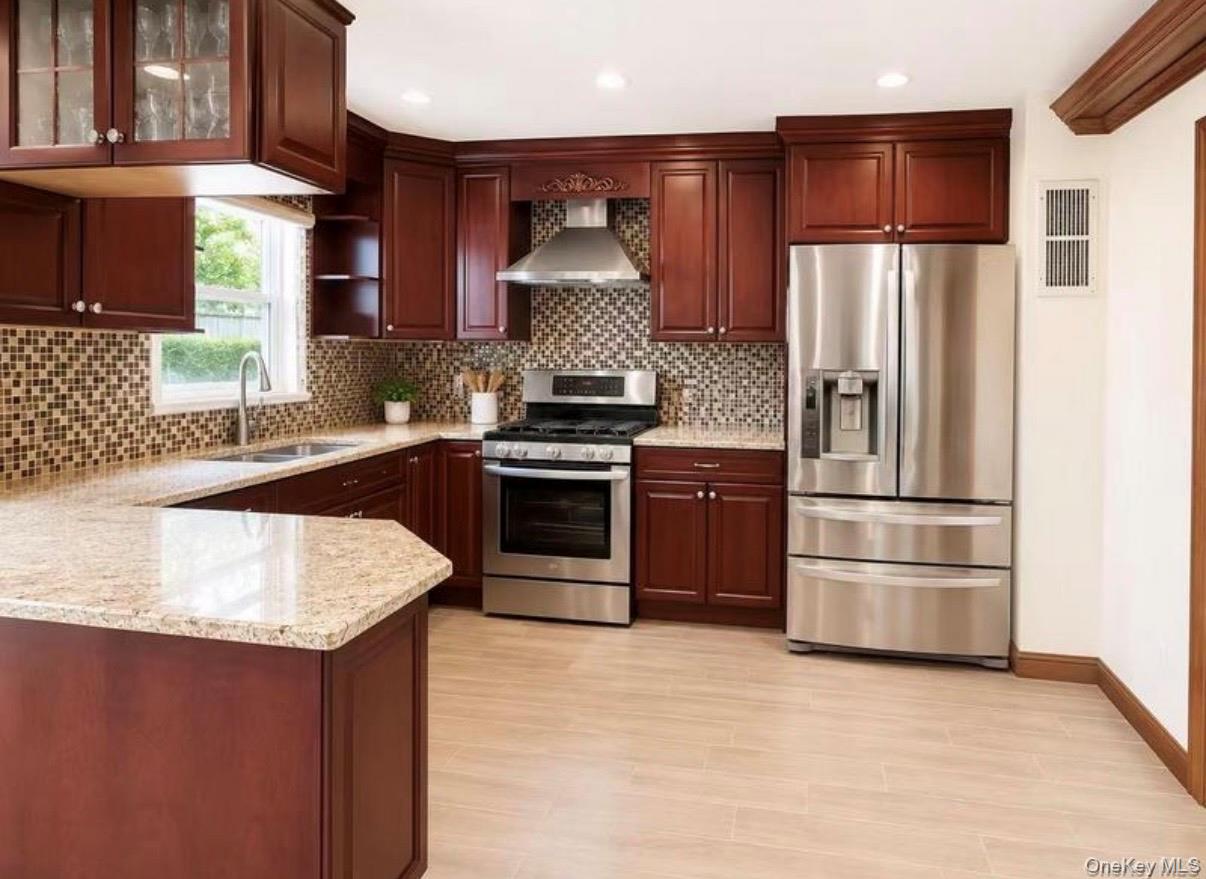 Photo 1 of Condo for sale at 6337 Douglaston Pkwy, New York, NY 11362 | MLS# 1066512 | Listing updated on 2026-10-25