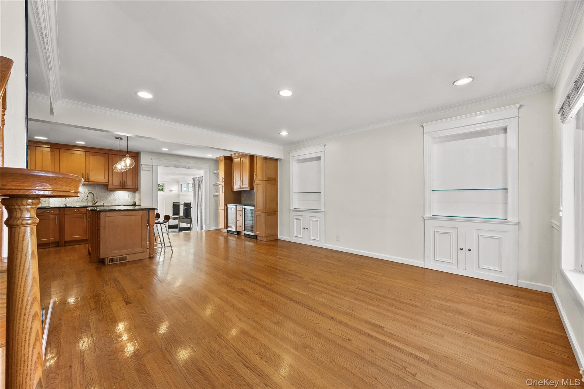 Single family home for sale at 31 Stoothoff Dr, North Hempstead, NY 11040 | MLS# 1068686