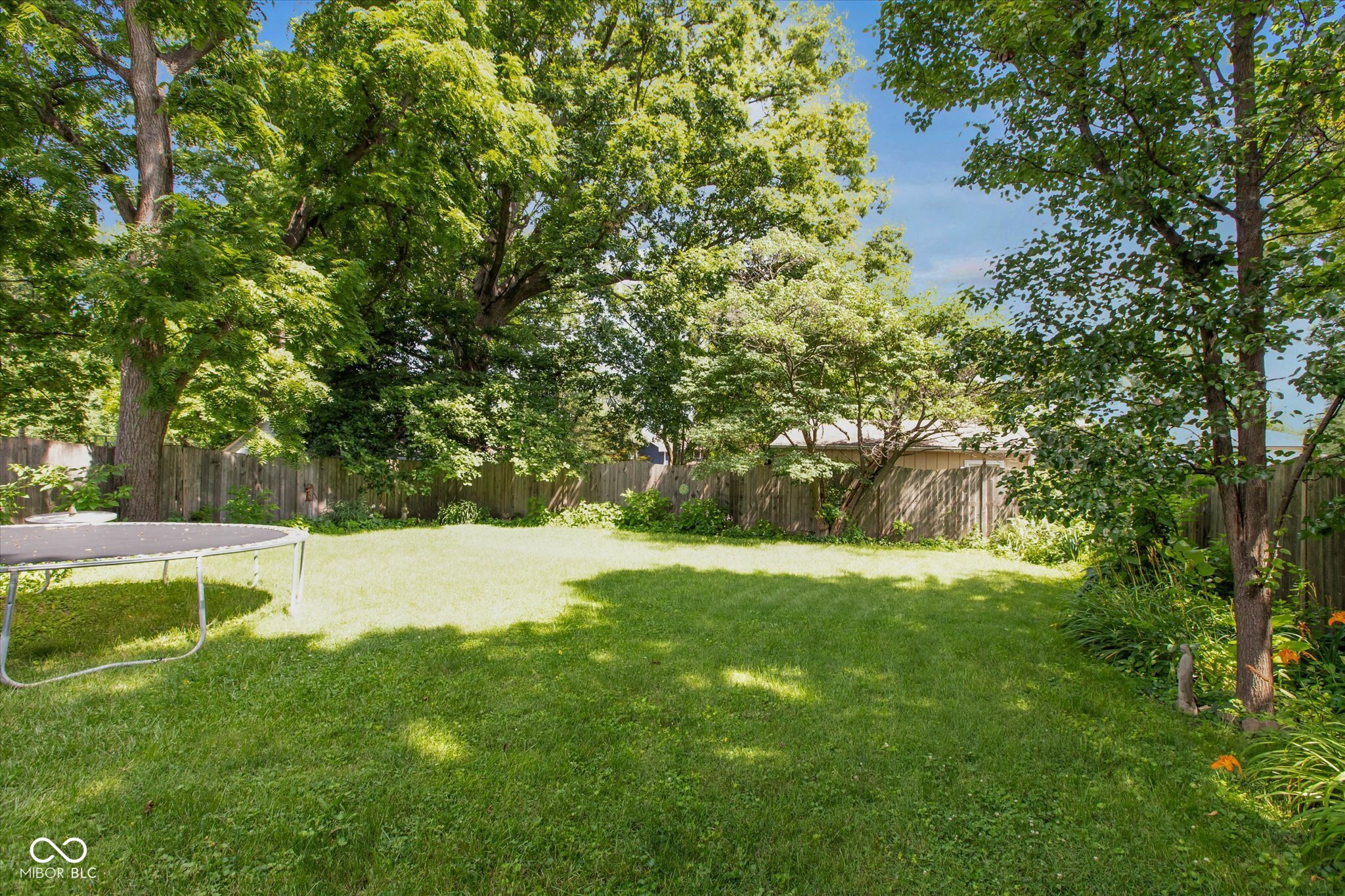 Photo 3 of Single family home for sale at 5452 University Ave, Indianapolis, IN 46219 | MLS# 22095180 | Listing updated on 2026-09-21